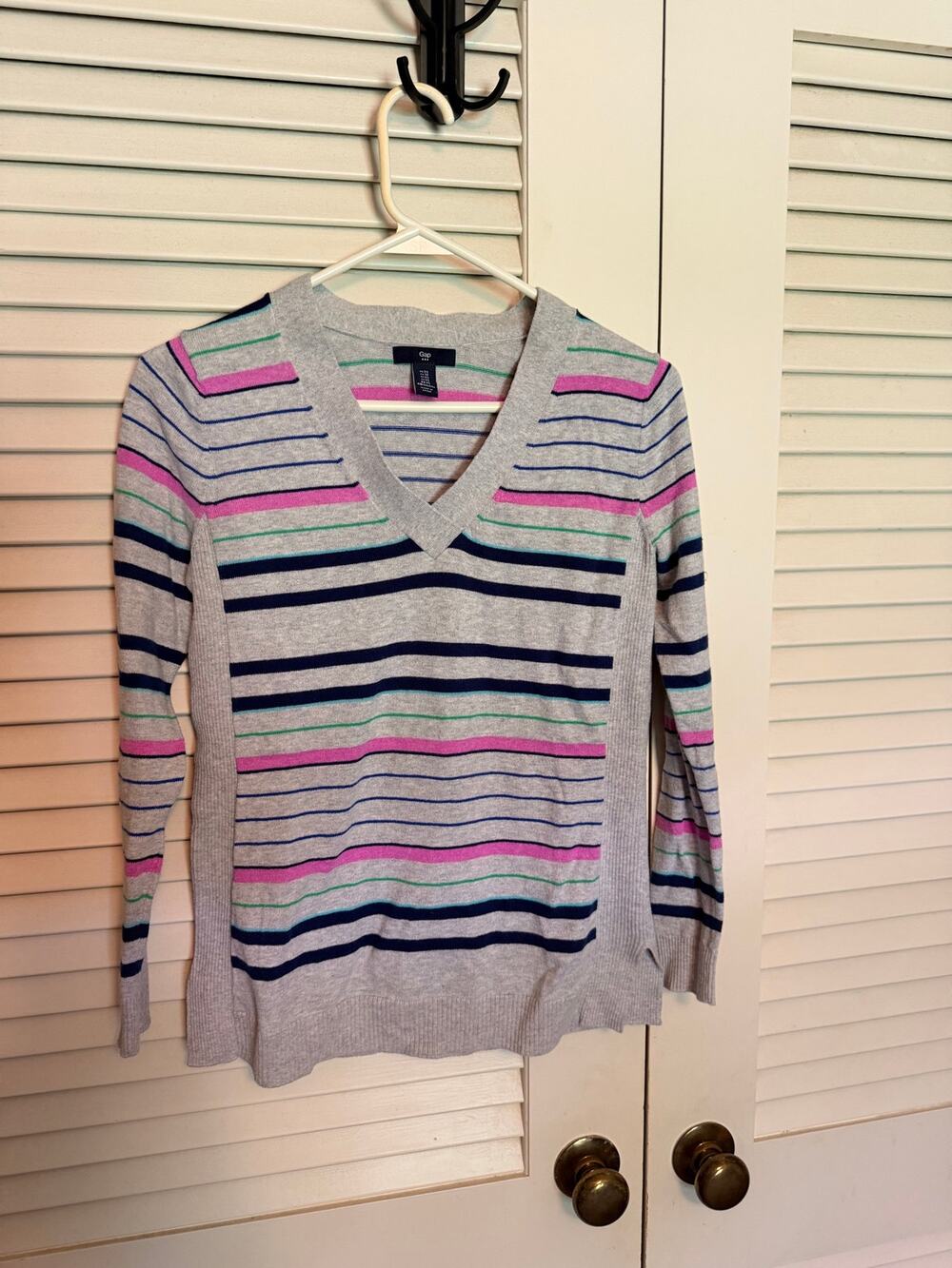 XS Gap striped sweater vintage Y2K style
